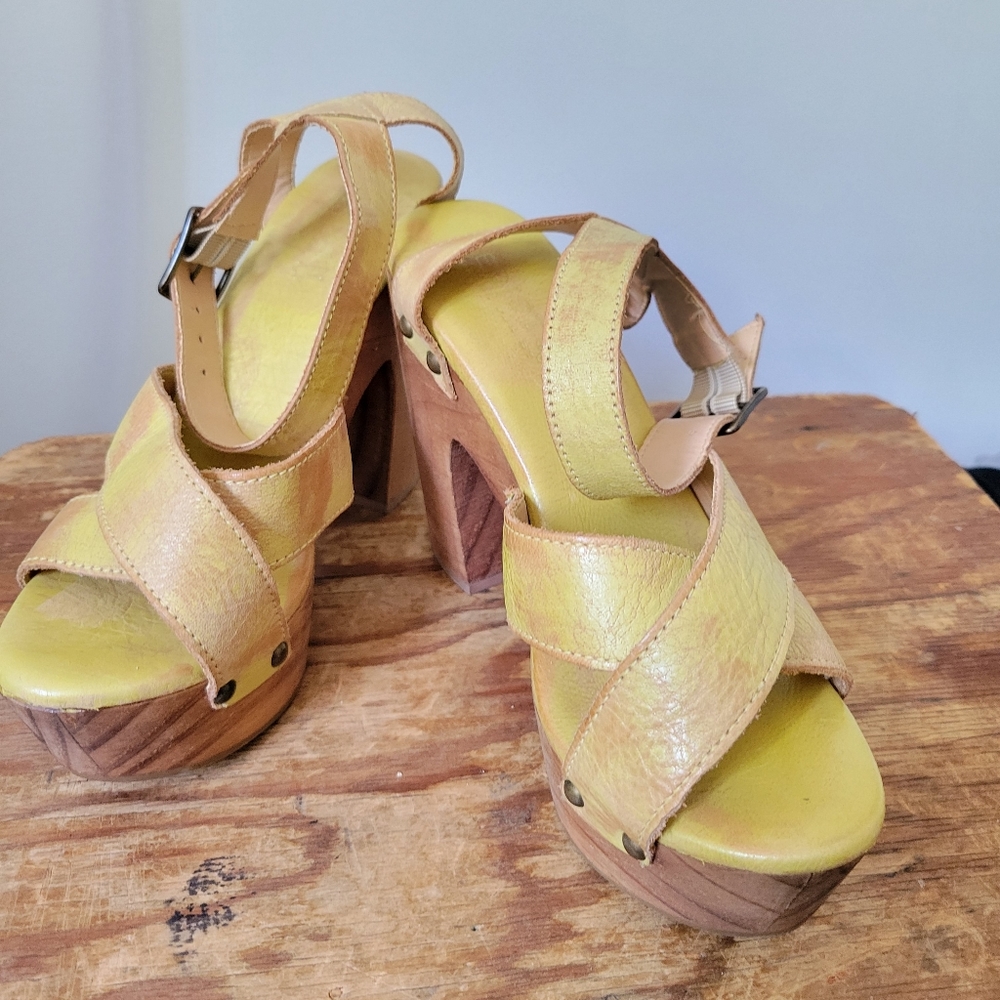 Bed Stu Madeline Wood and Leather Platform Sandals in Yellow